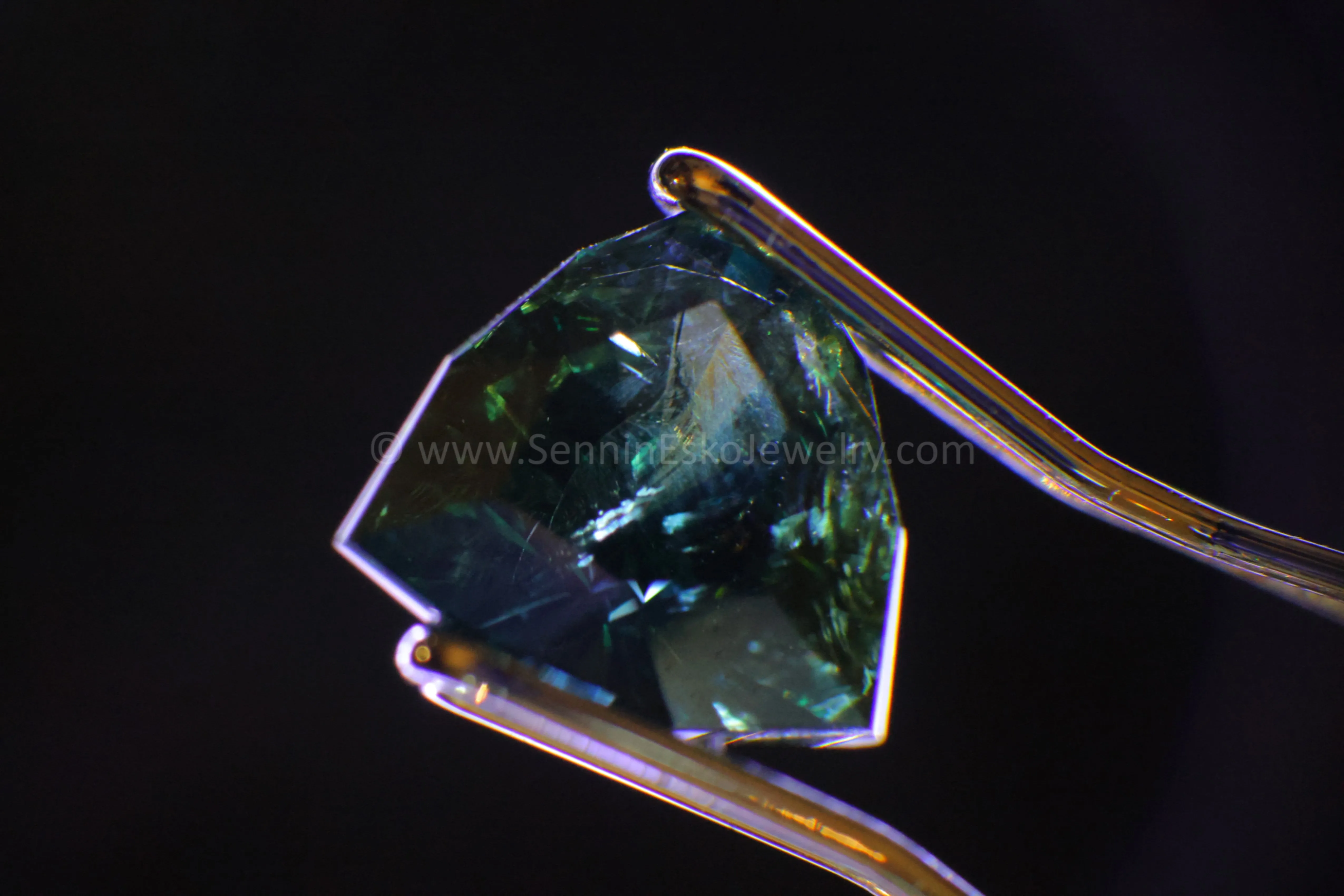 1.2ct Blue/Green Parti Sapphire Triangle, 6.4x6.4mm