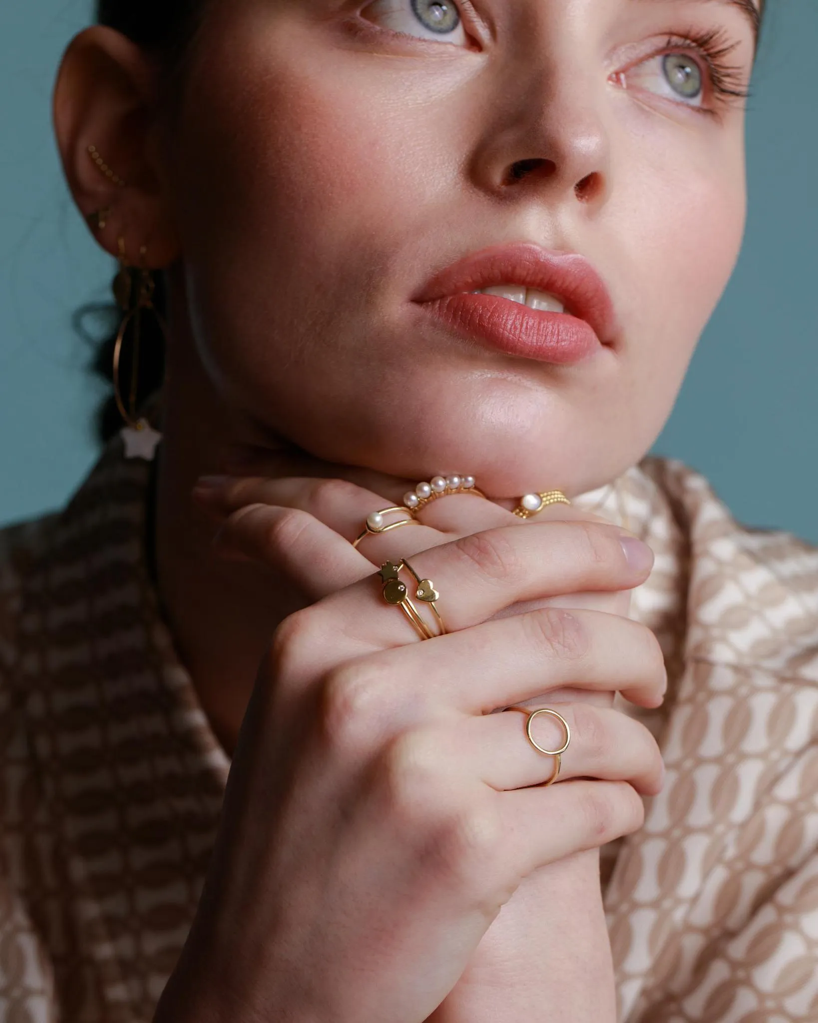 9kt Gold Five Freshwater Pearl Ring
