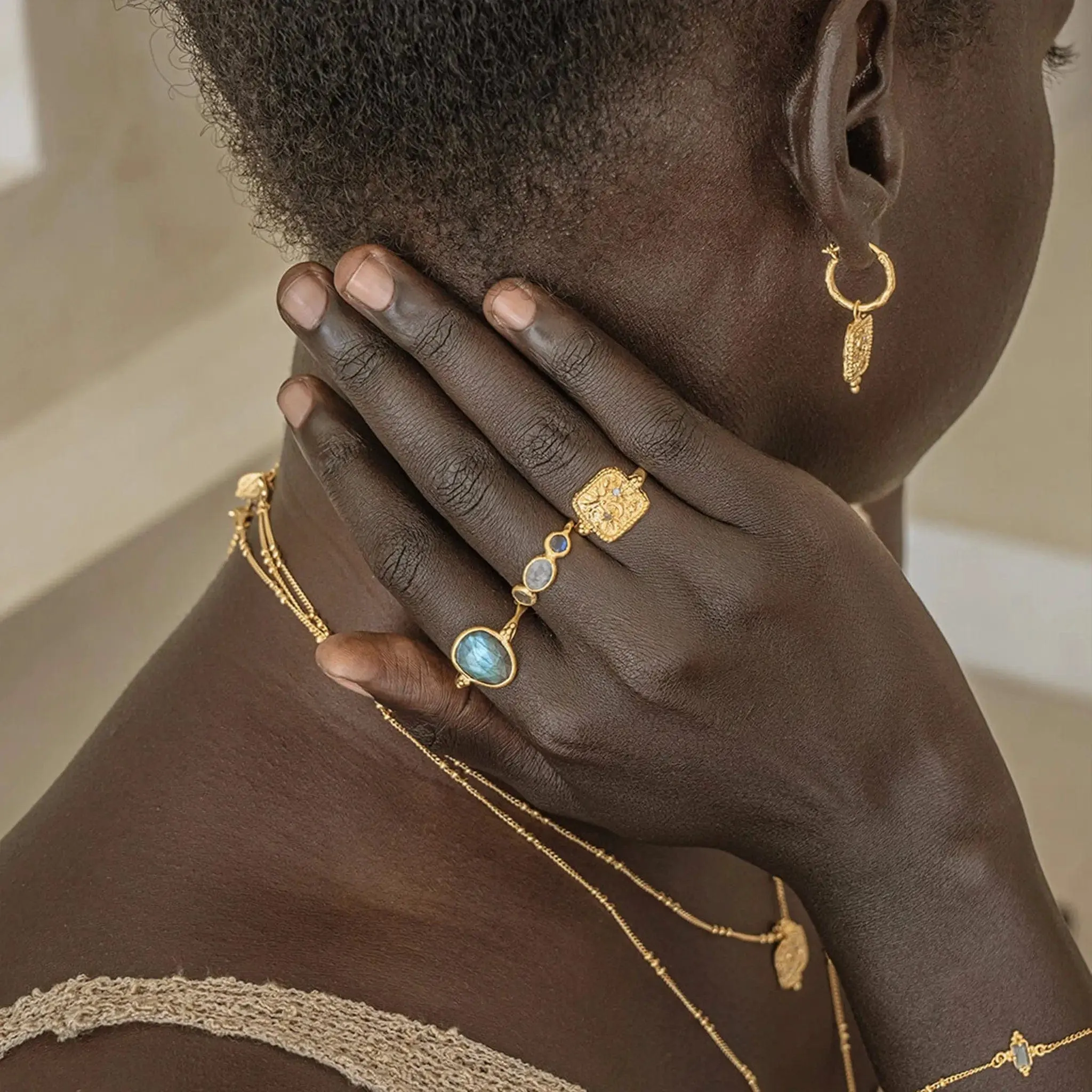 Among The Stars • Ring