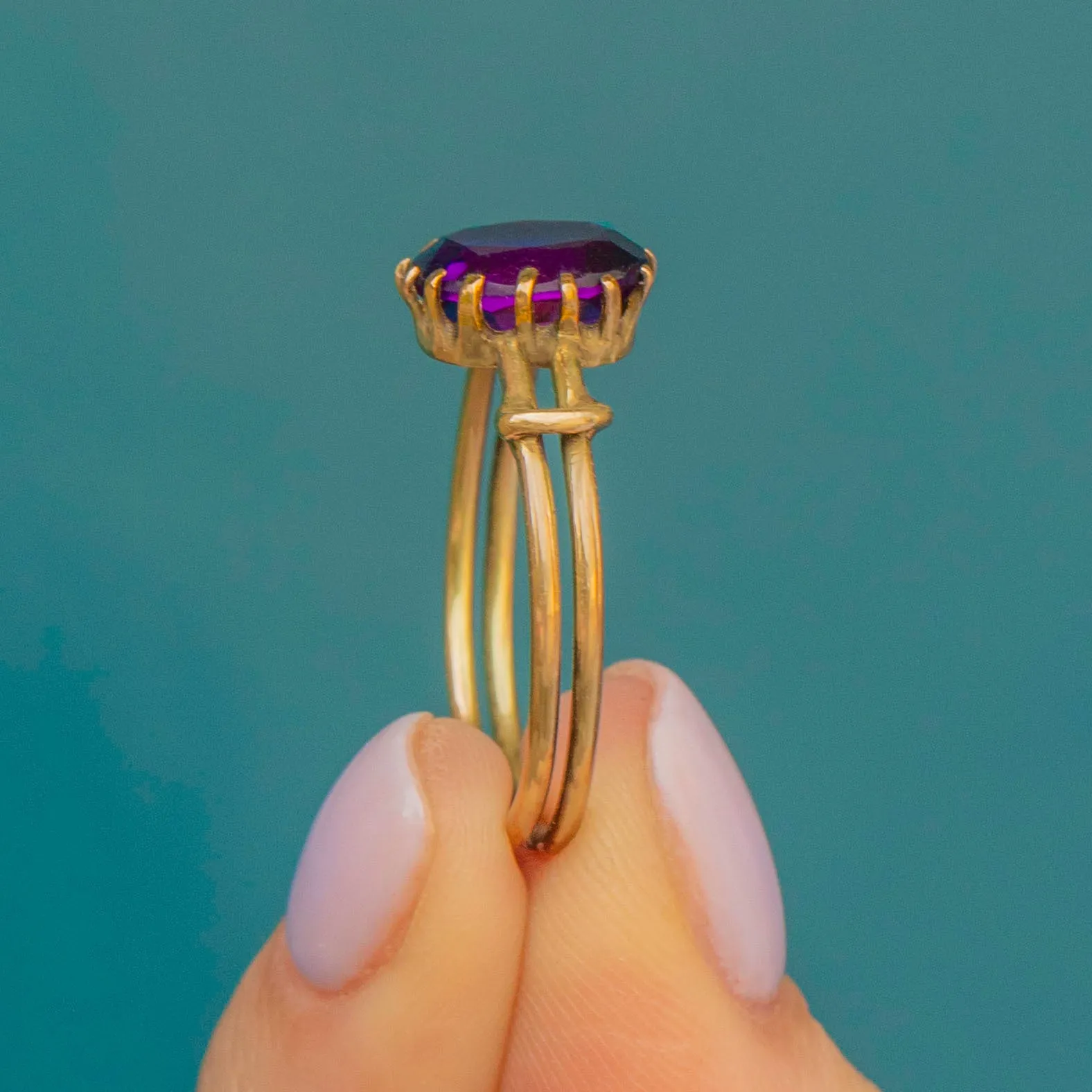 Antique 15ct Gold Amethyst Solitaire Ring, 1.25ct