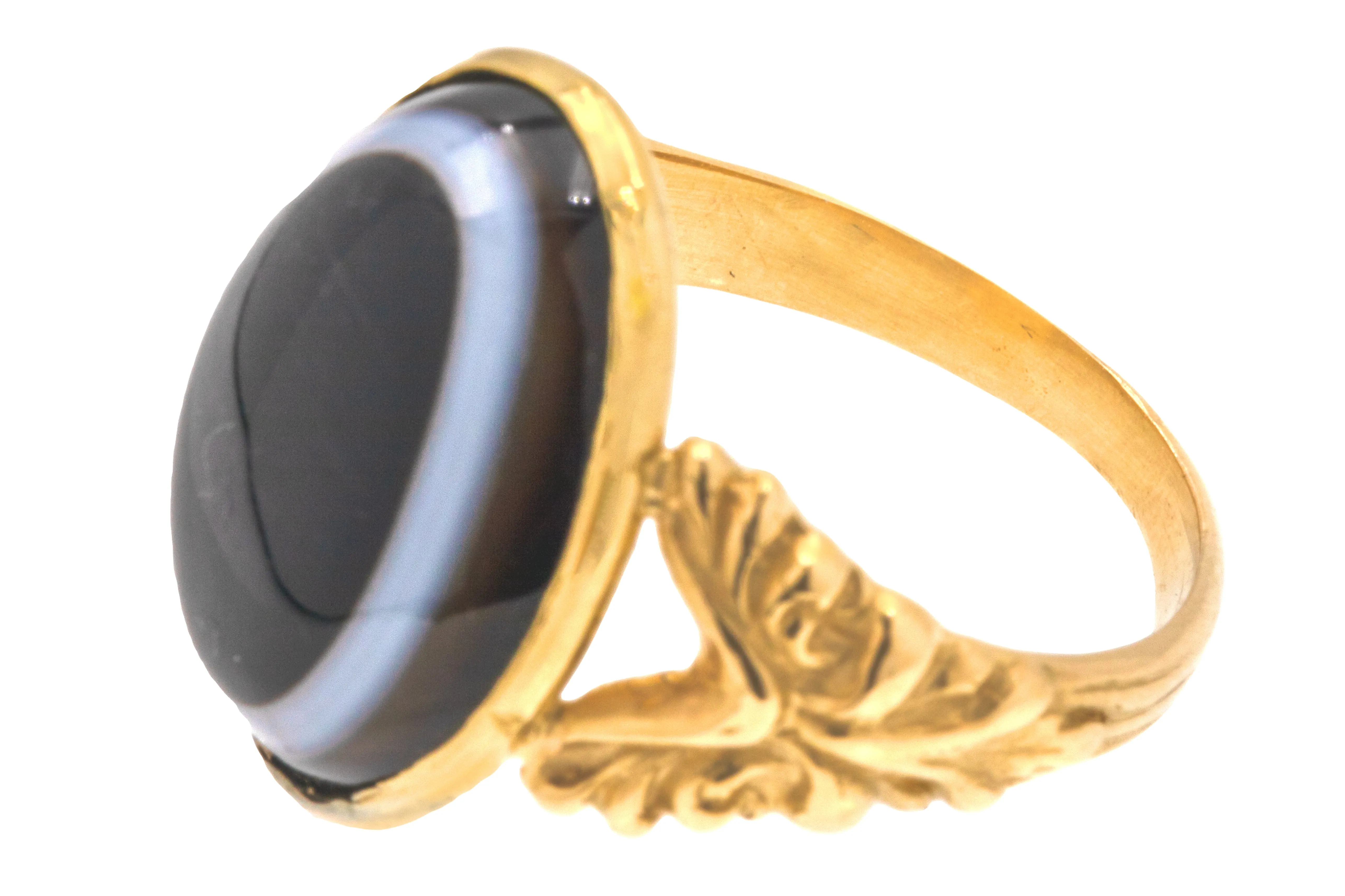 Antique 15ct Gold Banded Agate Ring