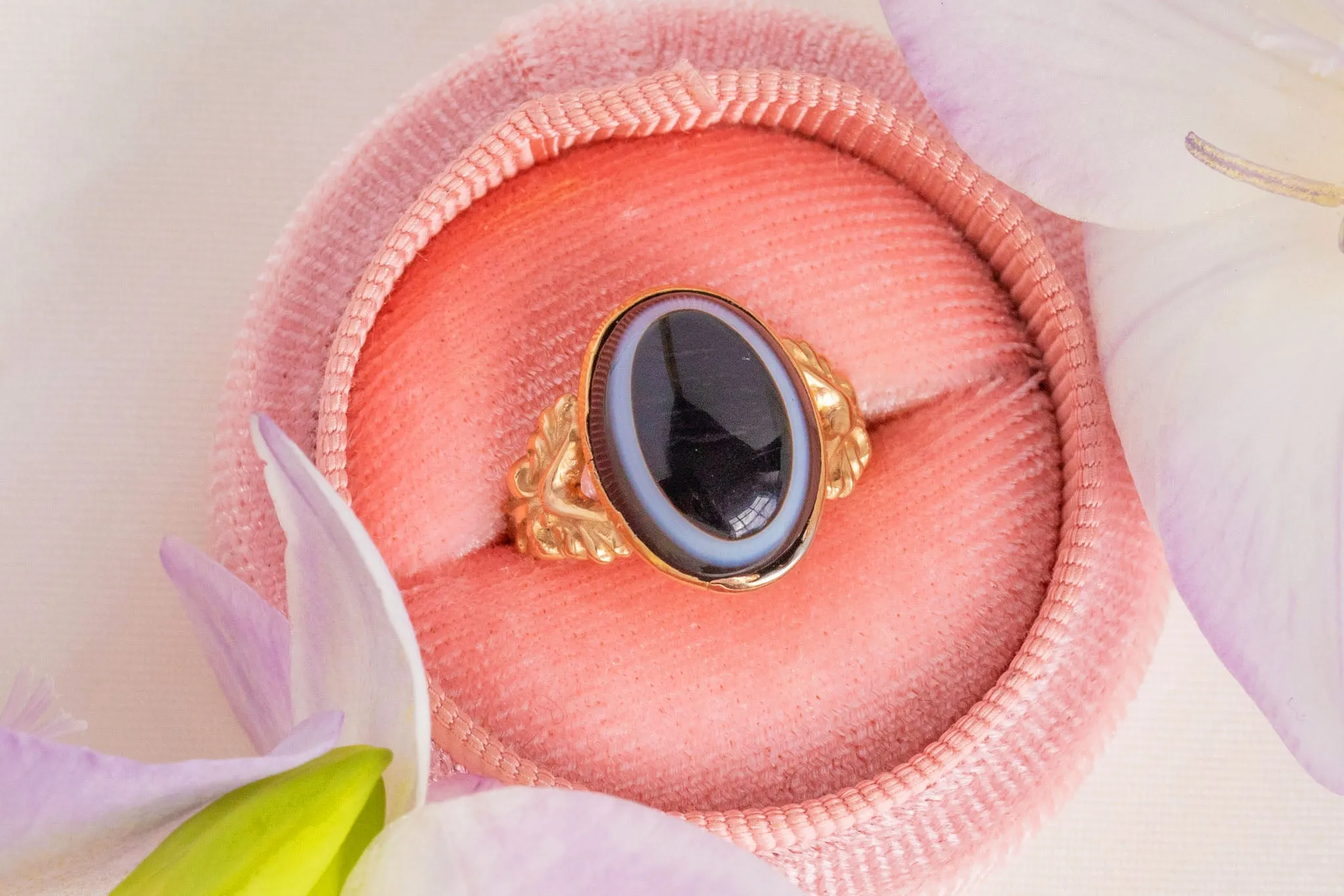 Antique 15ct Gold Banded Agate Ring