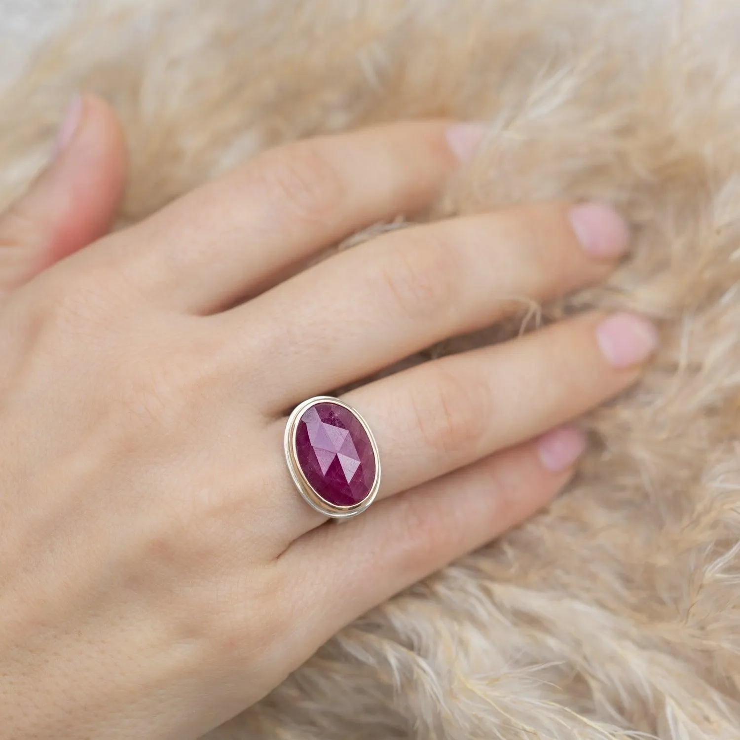 Arabella Ring