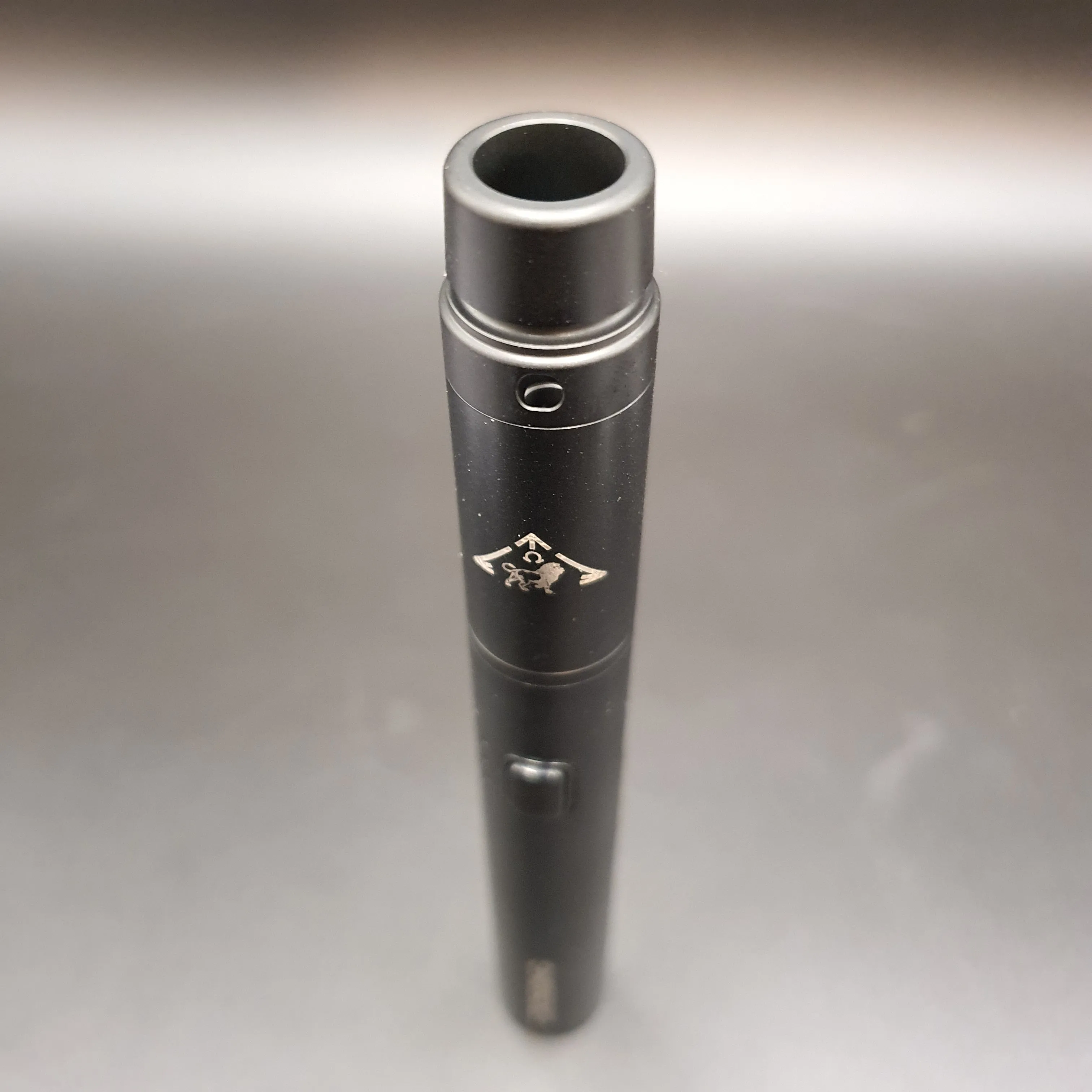 Lightning Pen - Black or SS
