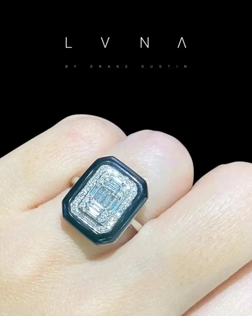 #LVNA2024 | Emerald Black Onyx Gemstones Diamond Ring 14kt