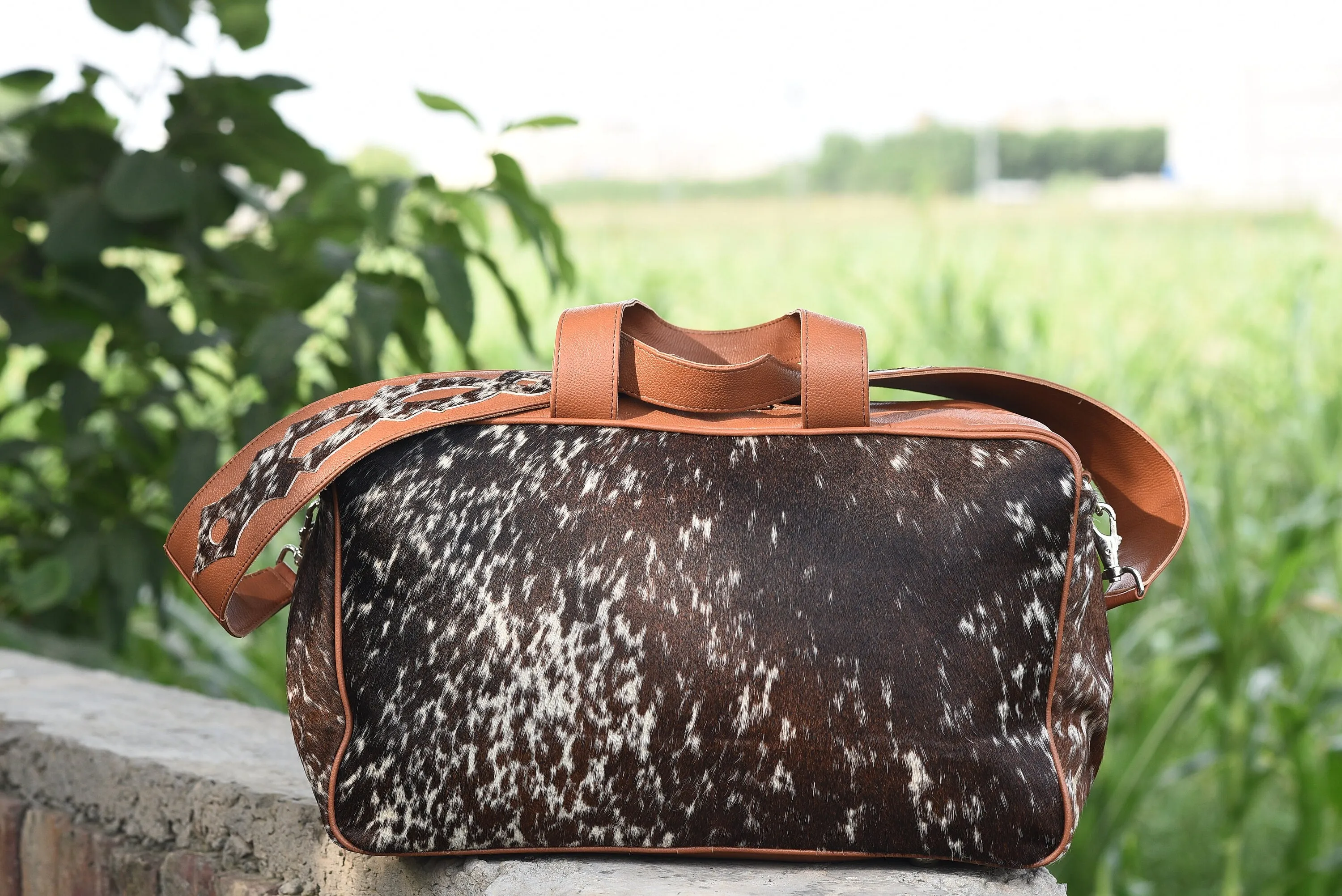 Stylish and Functional Baby Essentials Customizable Genuine Leather Trendy Diaper Bags for Moms on the Go Handcrafted Cowhide Baby SDB